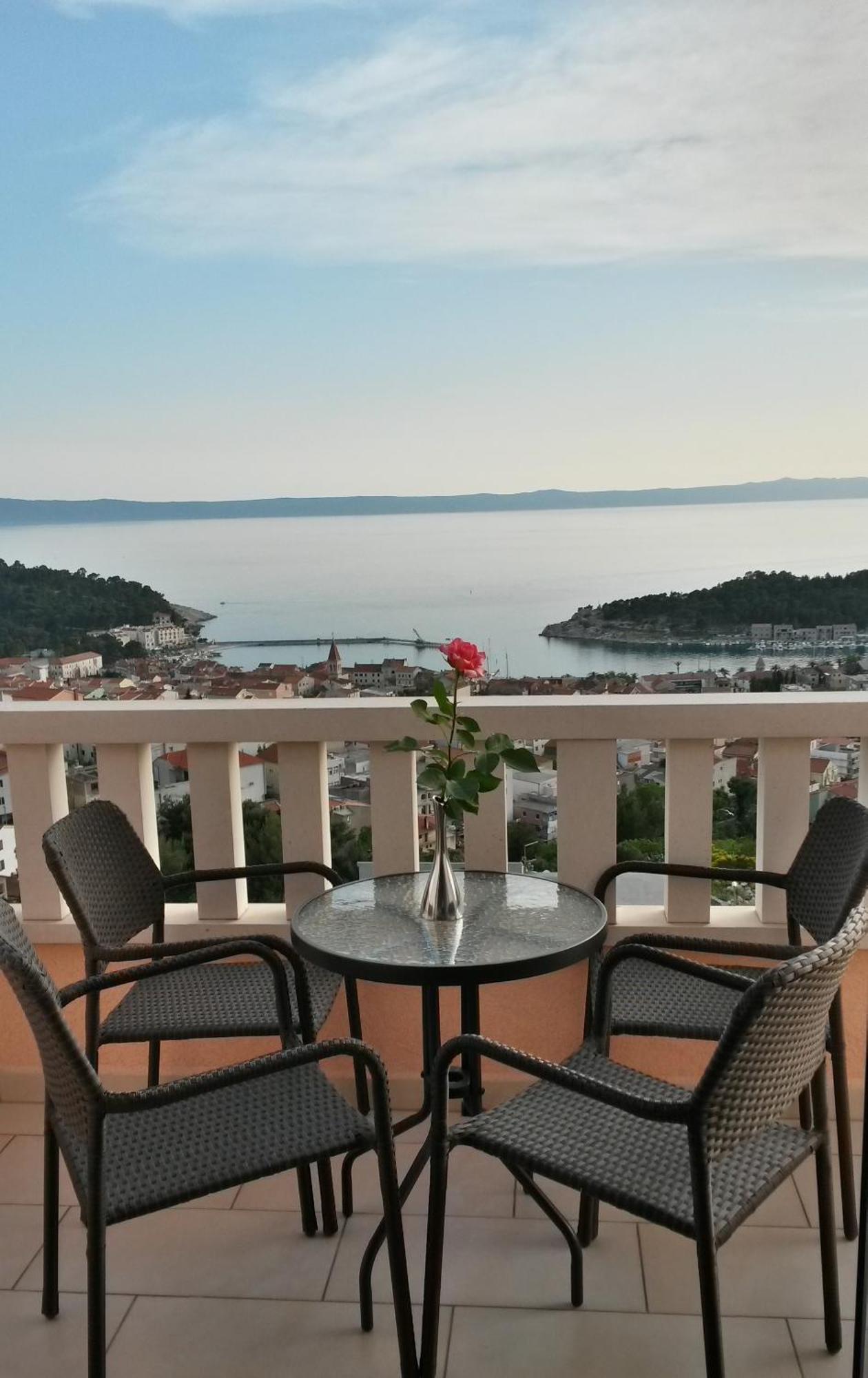 Apartments Rasic Makarska Eksteriør billede