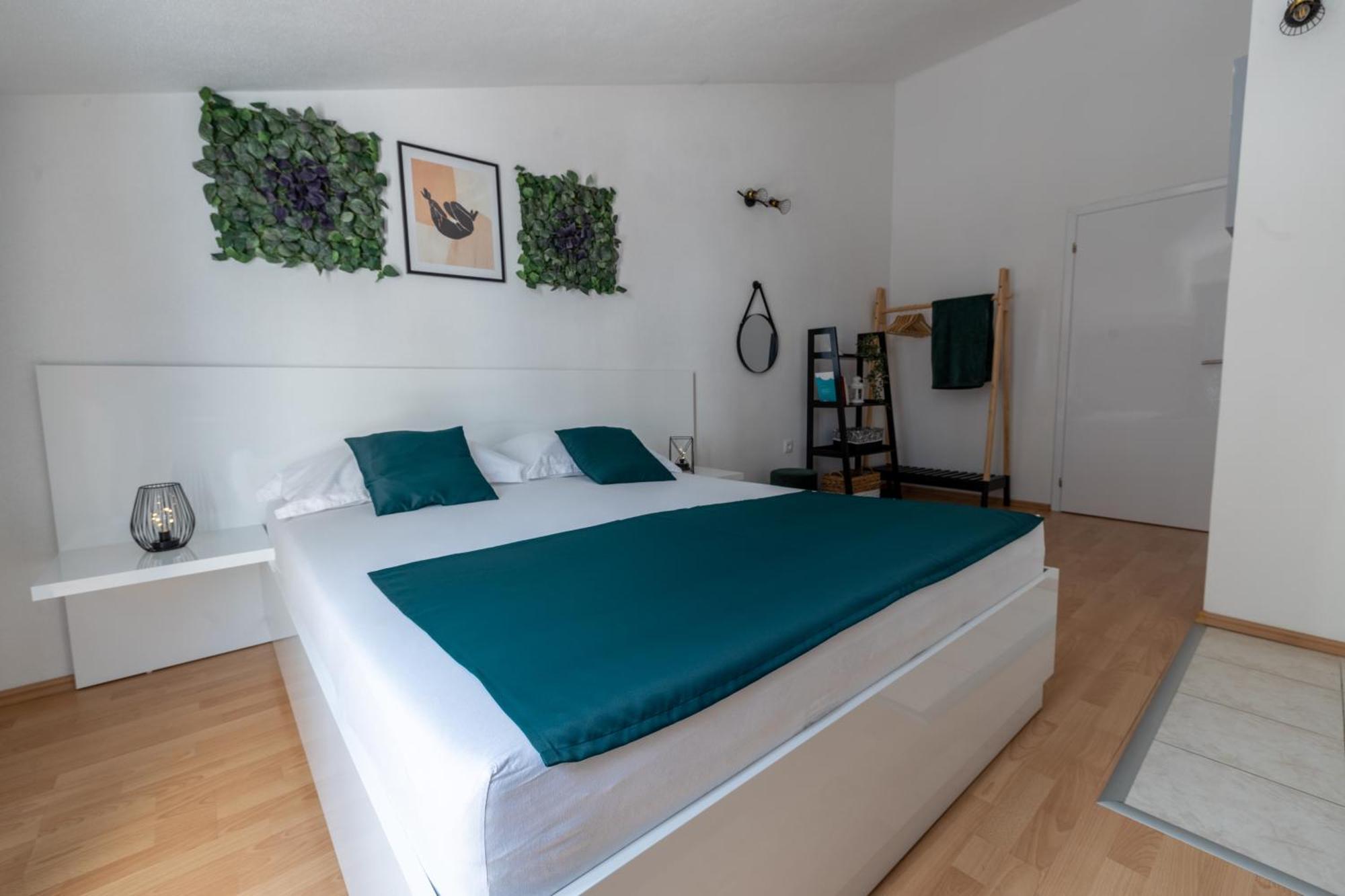 Apartments Rasic Makarska Eksteriør billede