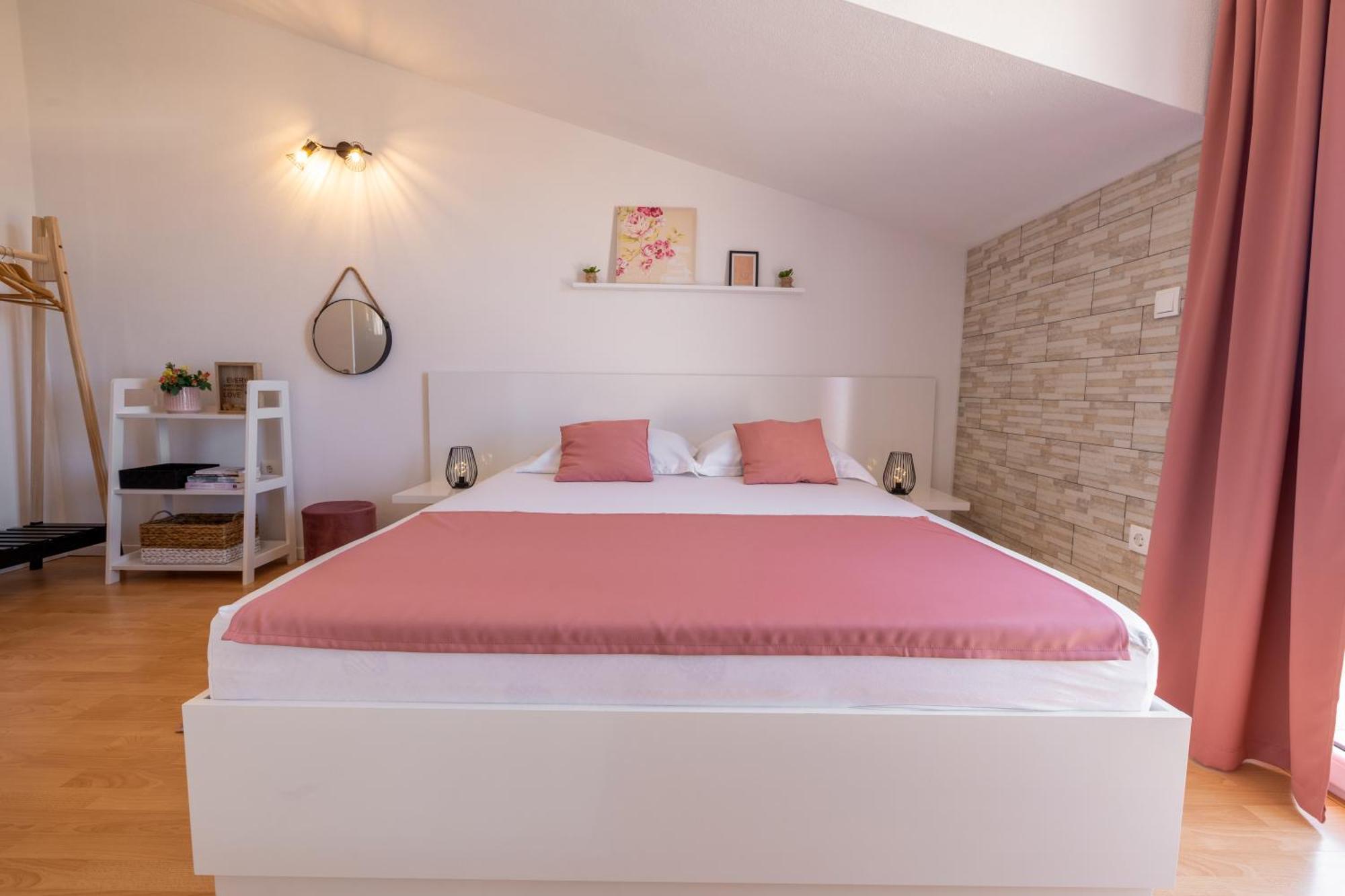 Apartments Rasic Makarska Eksteriør billede
